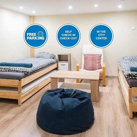 Cozy & Quiet Apartment Near Kiraly Street Free Parking, Ac, Perfect For 4 Guests! ブダペスト エクステリア 写真